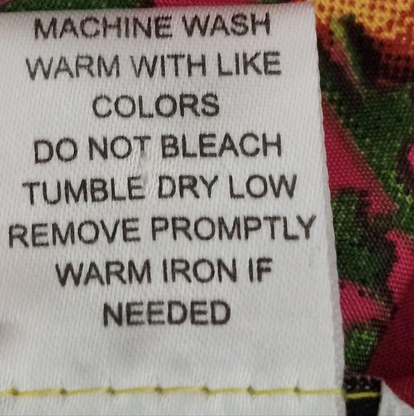 Pink and Black Patterned Kaftan by Winlar - Picture 9 of 9